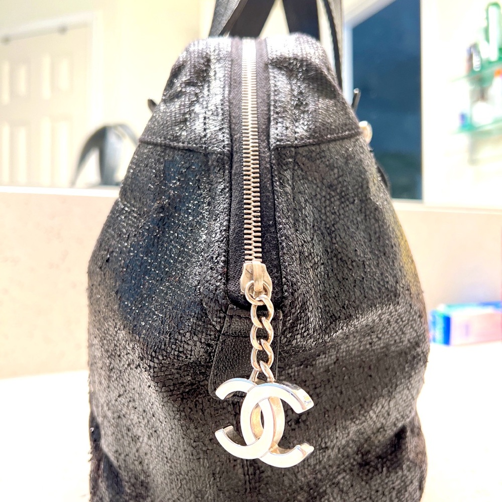 Authentic Chanel Handbag - Picture 11 of 11